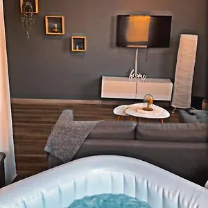https://appartement-cosy-et-chaleureux-avec-jacuzzi.brusselshotelsbook.com